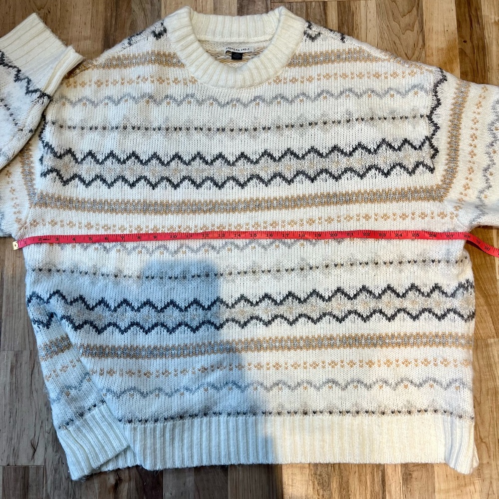 American Eagle Sweater - image 4